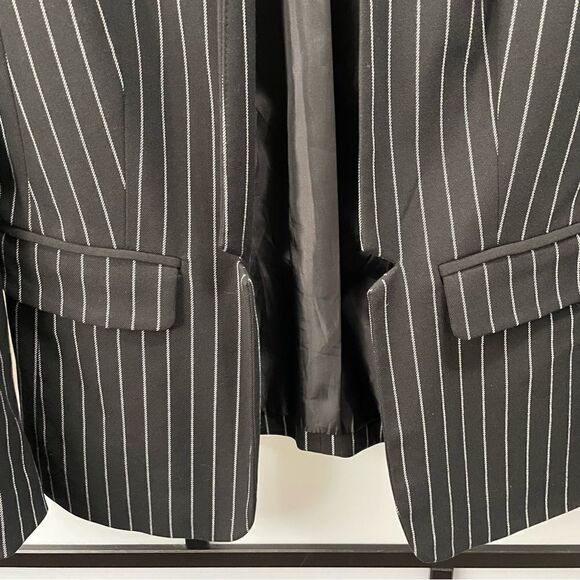 𝅺[4] Vera Moda Black & White Pinstriped Structured Blazer Women’s Career Wear - Picture 5 of 13
